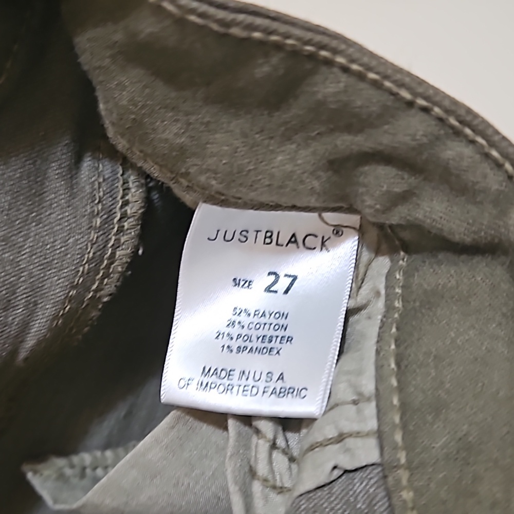 Jeans - Picture 2 of 2